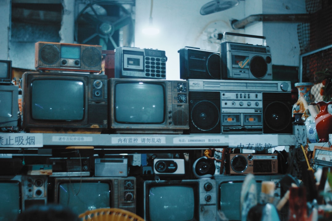 Black Friday Electronics: Why Waiting Until December Saves More