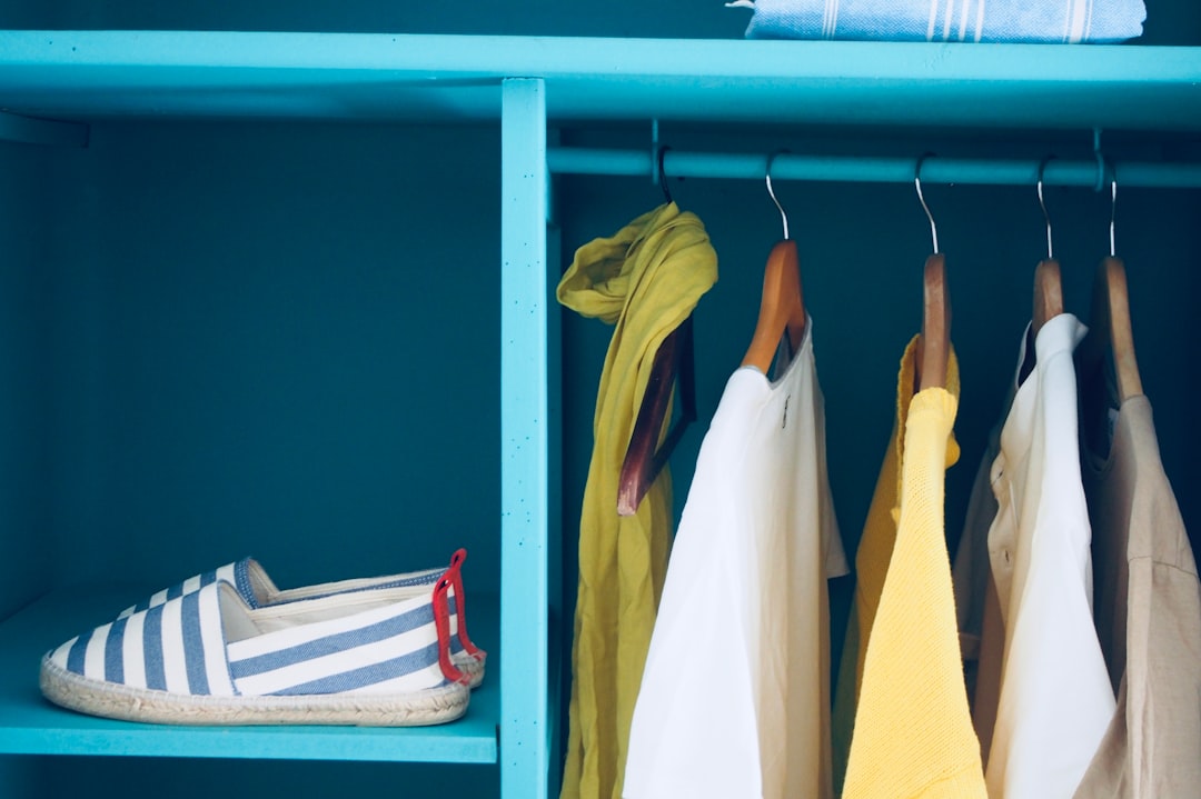 Closet Inventory Apps Save $2,400 Yearly on Fashion Spending