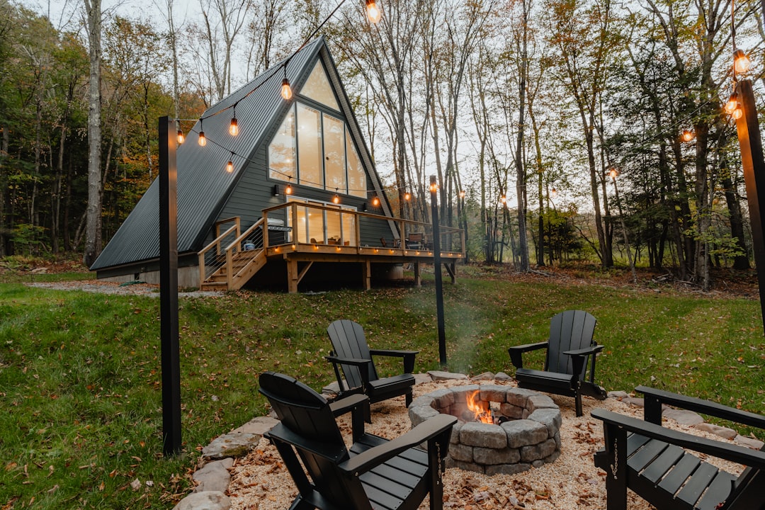 DIY Fire Pit Building: Save $800 Using Free Concrete Blocks