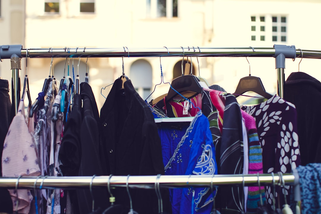 Fashion Rental Services: Save $2,400 vs Buying Designer Pieces