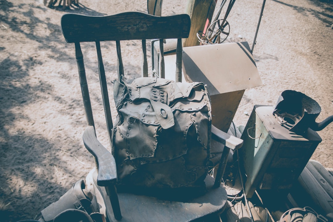 Garage Sale Estate Sale Timing Secrets Save 80% Home Decor