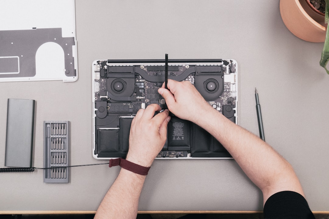 Laptop Battery Replacement vs New Laptop: Save $800 Smart Guide