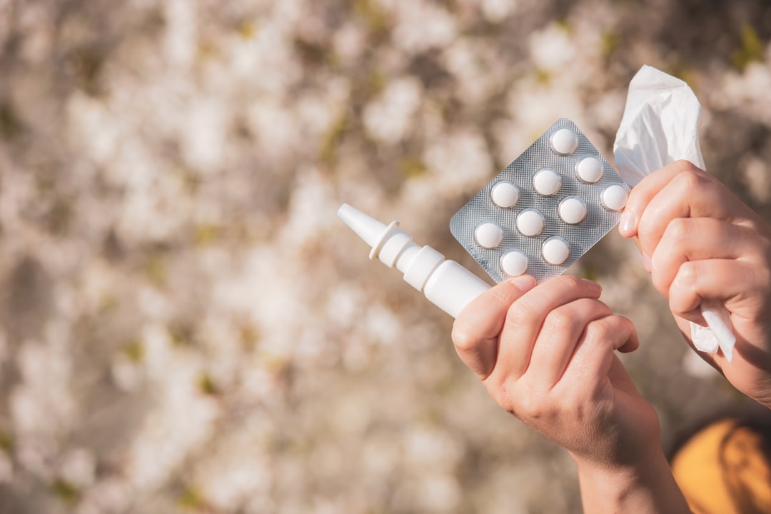 Seasonal Allergy Medicine: When to Buy and Save 70% on Relief