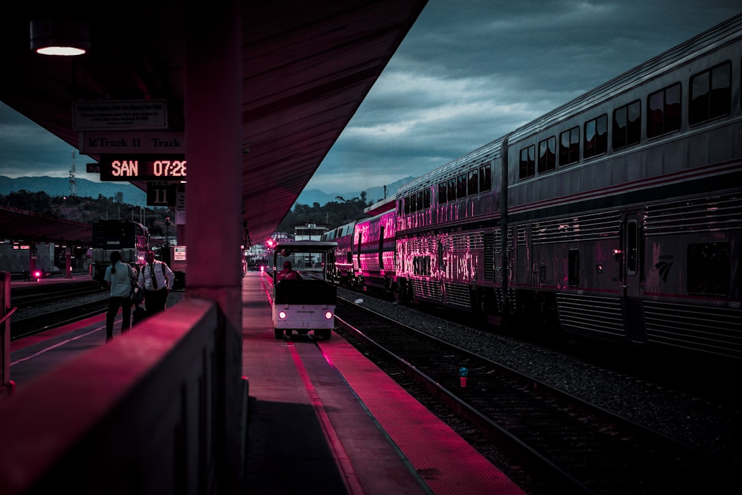 Train Travel vs Flying: Save $1,500 Per Year on Transportation