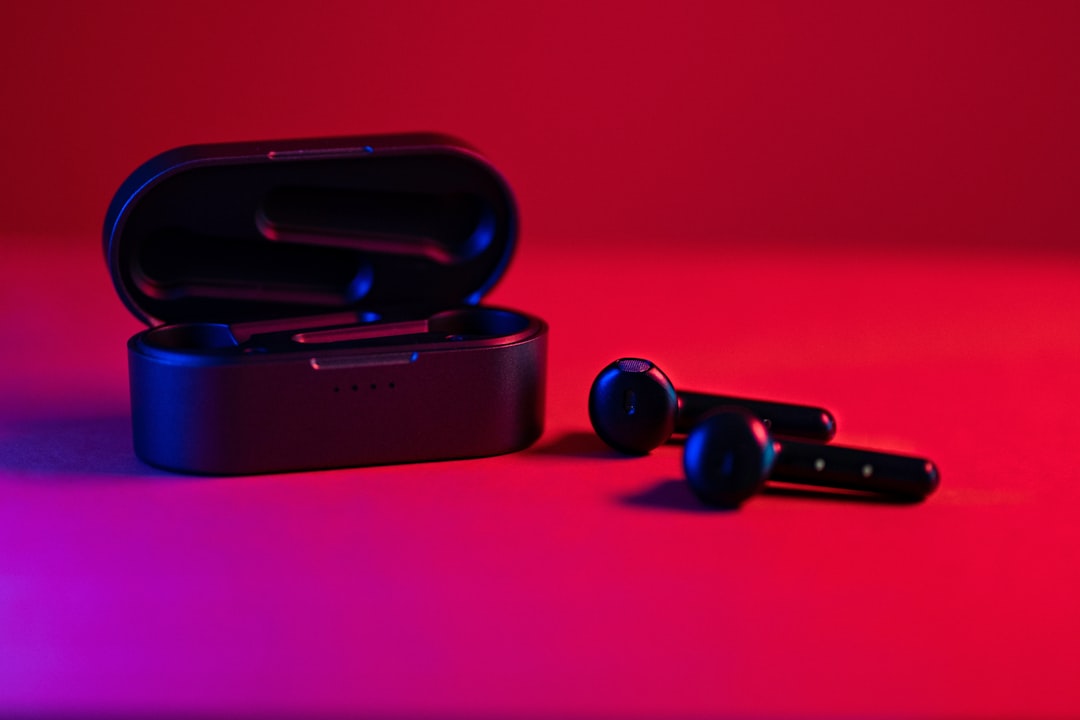 Wireless Earbud Quality Test: $30 vs $300 Sound Comparison